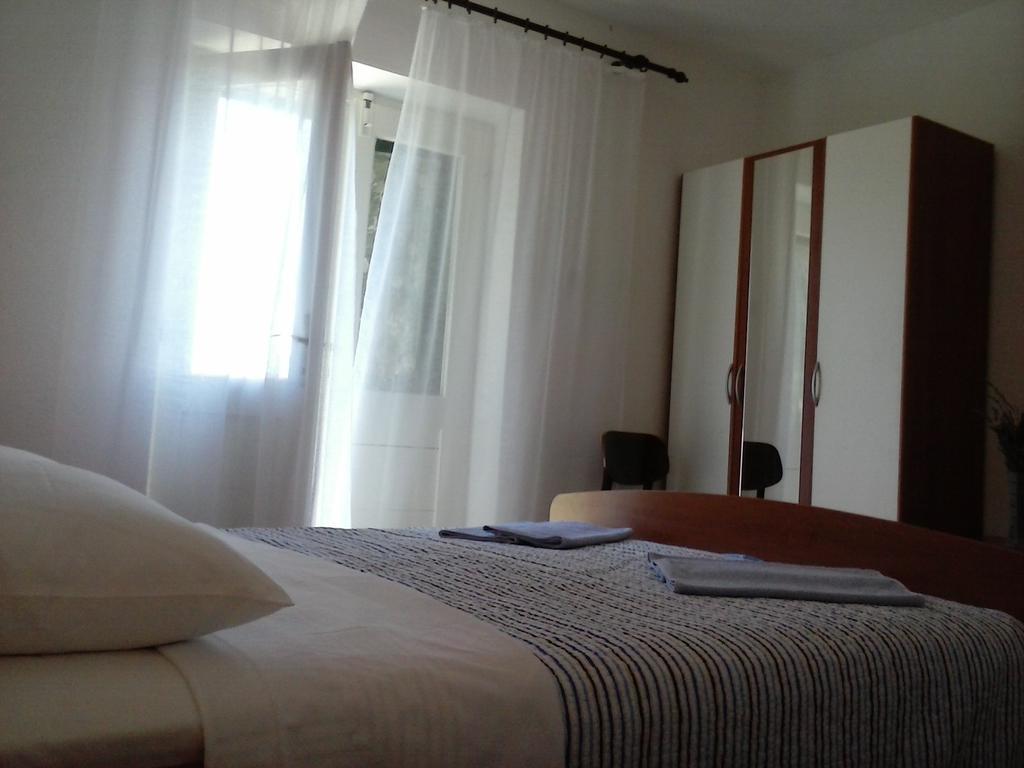 Apartments And Rooms Batos Zavala Kamer foto